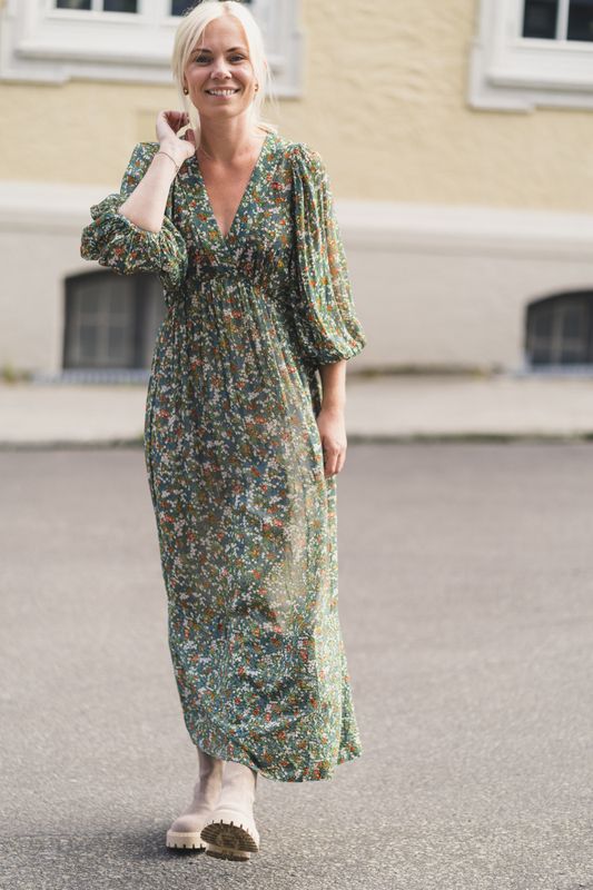 Georgette V-Neck Dress Green Garden 