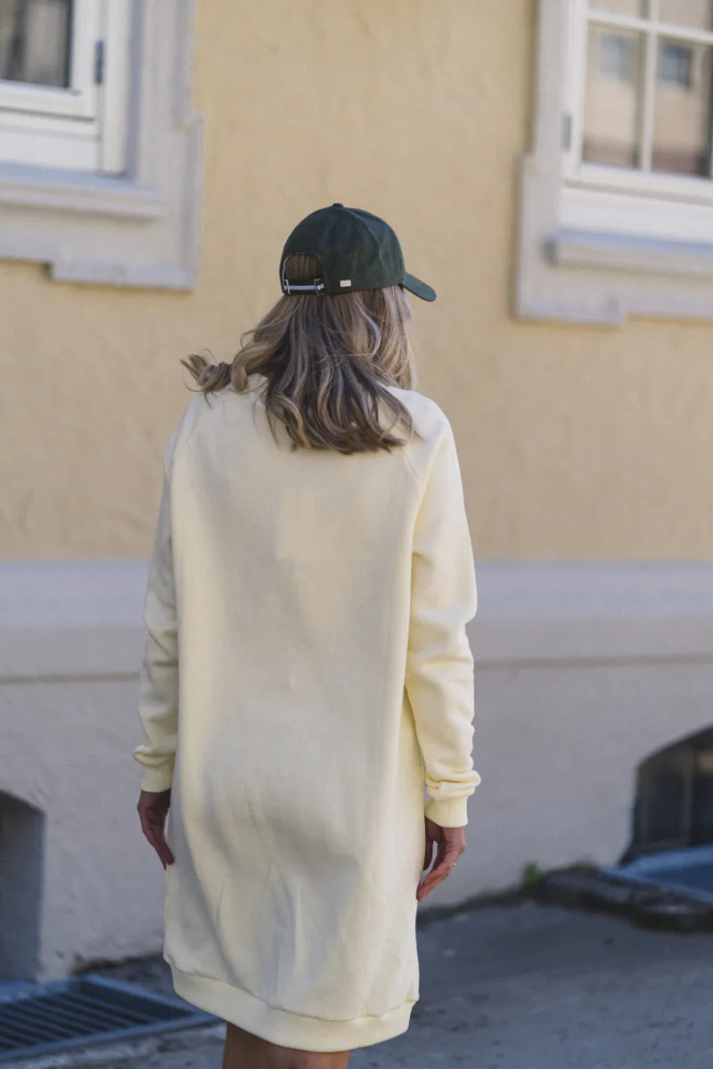 Comfy Dress Light Yellow 