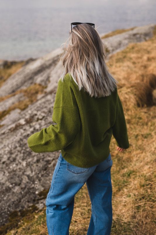 Naline Knit Blouse Sage Green 