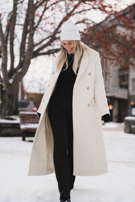 Falcon Coat 11104 Clear Cream 