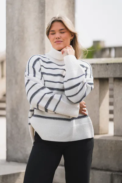 Hovedbilde Sakeiku Stripe Turtleneck 11250 Clear Cream ...