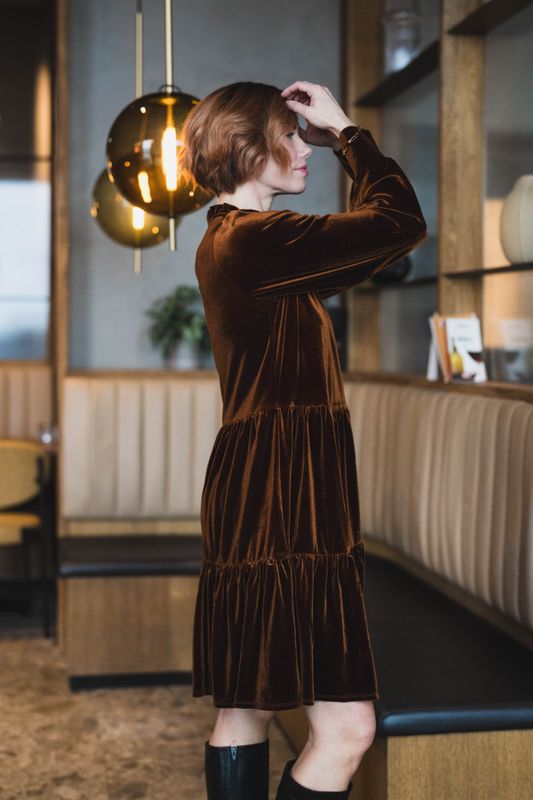 Viggase Dress Sorrel Horse