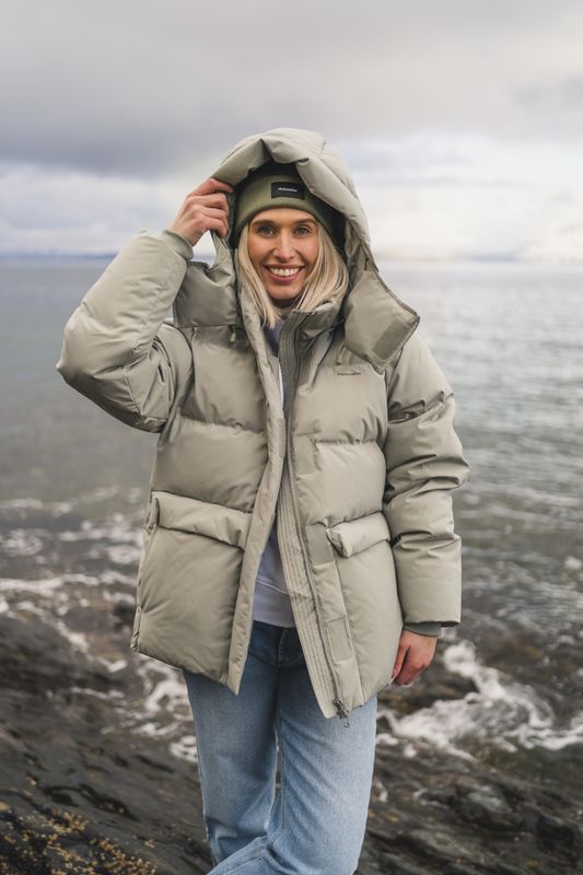 Besseggen Down Jacket Teal 