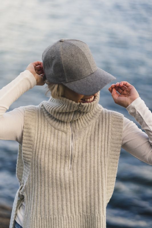 Holzweiler Wool Caps Grey 
