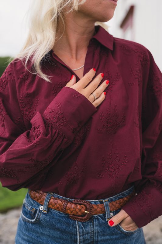 Camilla Top EMB Choco Truffle 