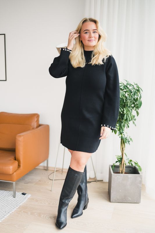 Hama LS Pearl Knit Dress Black 