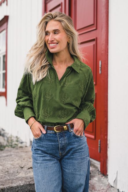 Hovedbilde Camilla Top EMB Chive 