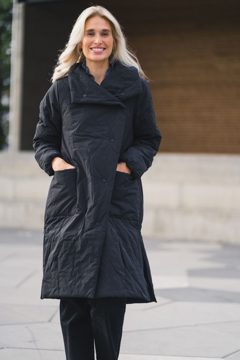 Leigan Long Coat Black