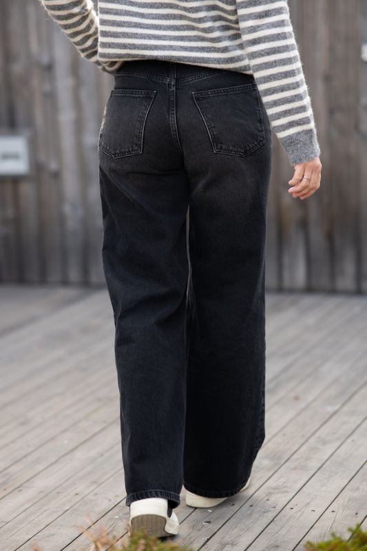  W Wide Jeans Black Washed 