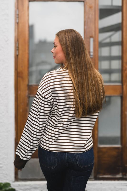 Monde Krestiane Pullover STP Egret/Hot Fudge