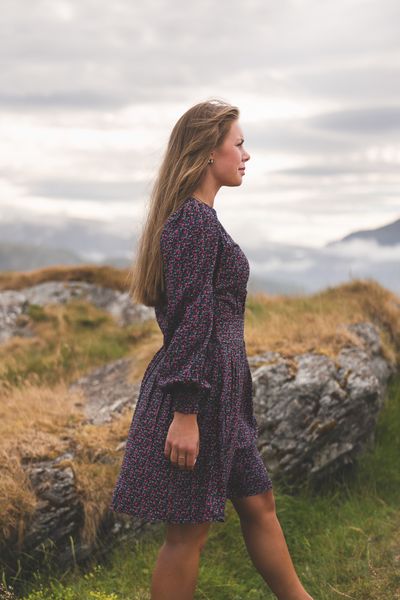 Hovedbilde Sabby Button Dress Red Flower Aop 