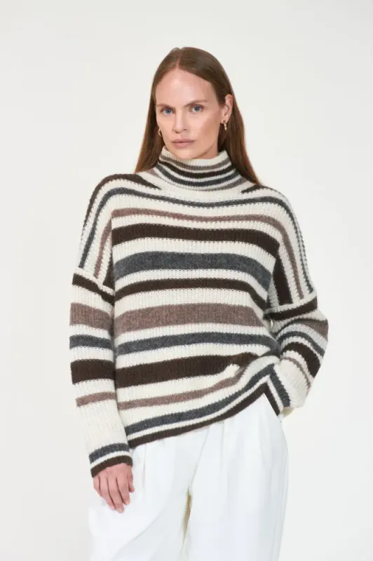 Stellar Offwhite/Brown 