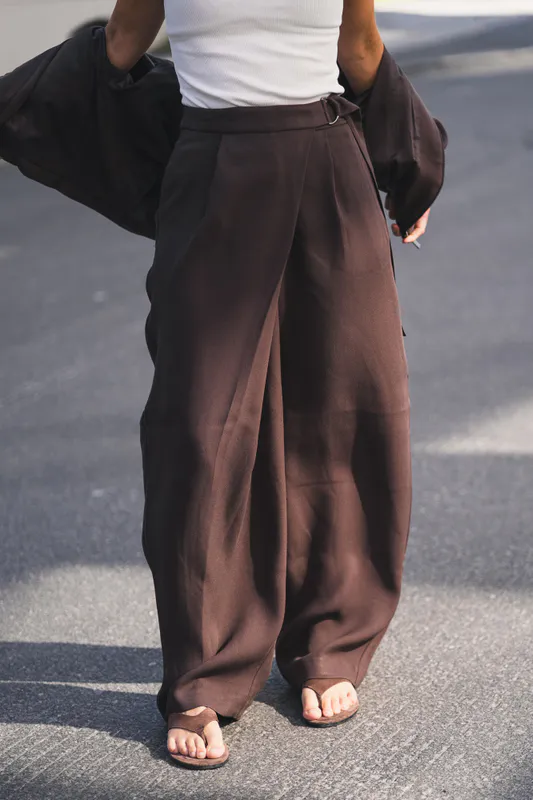 Zein Esteriane HW Pants Hot Fudge 