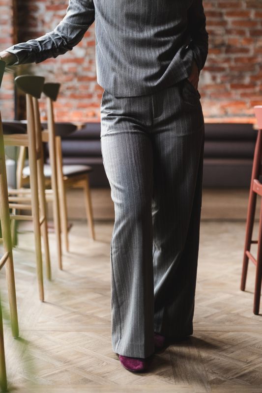 Reign Tailored Structured Pants Mole Stripe 