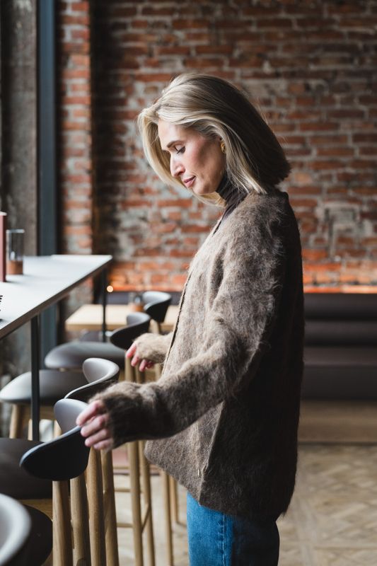 Hairy Knit V-Neck Jacket Brown 