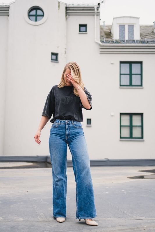 Reign Jean Medium Blue 