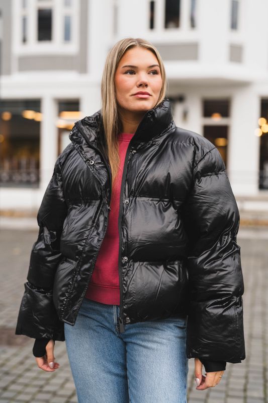 Rhea Shiny Puffer Jacket Black 