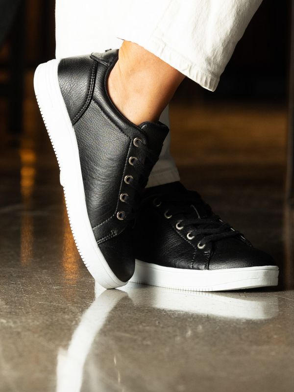 Gorbio Low Black 
