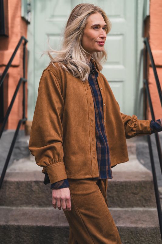 Bobbie LS Shirt Suntan 