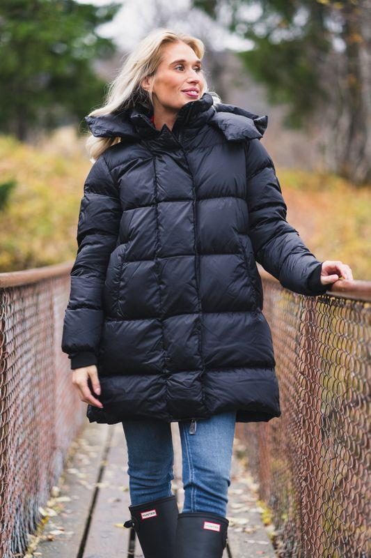 Lucie Boxy Mid Black 