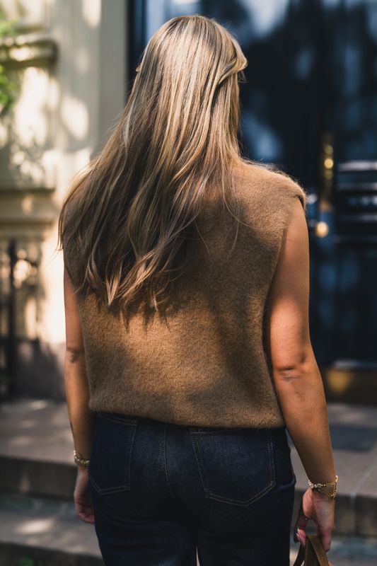 Thira Salmia R Vest Toasted Coconut