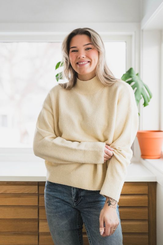 Paulina Fluffy Knit Blouse Offwhite 