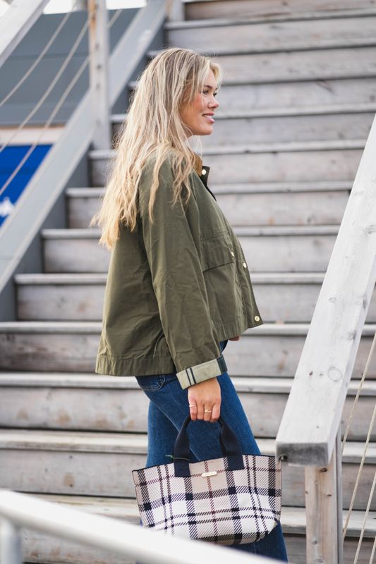 Medland Sproof Olive 