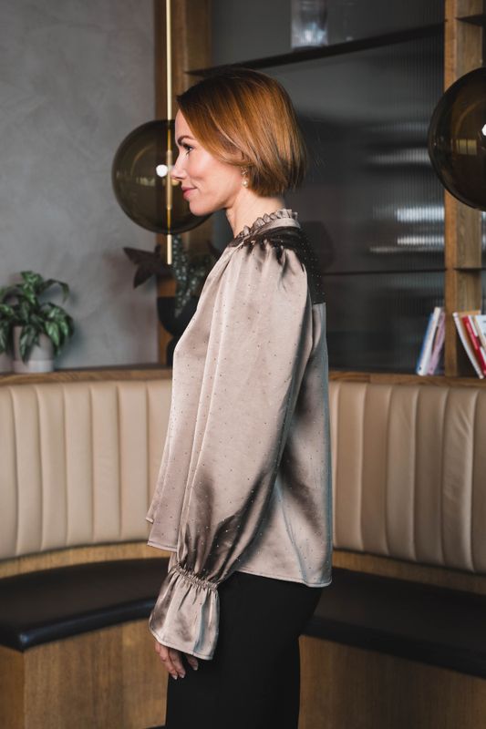 Amara Heavy Sateen Bedaz Blouse Dark Taupe 