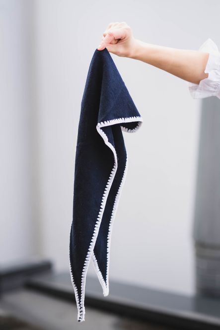 Hovedbilde Mina Stitched Merino Scarf Navy 