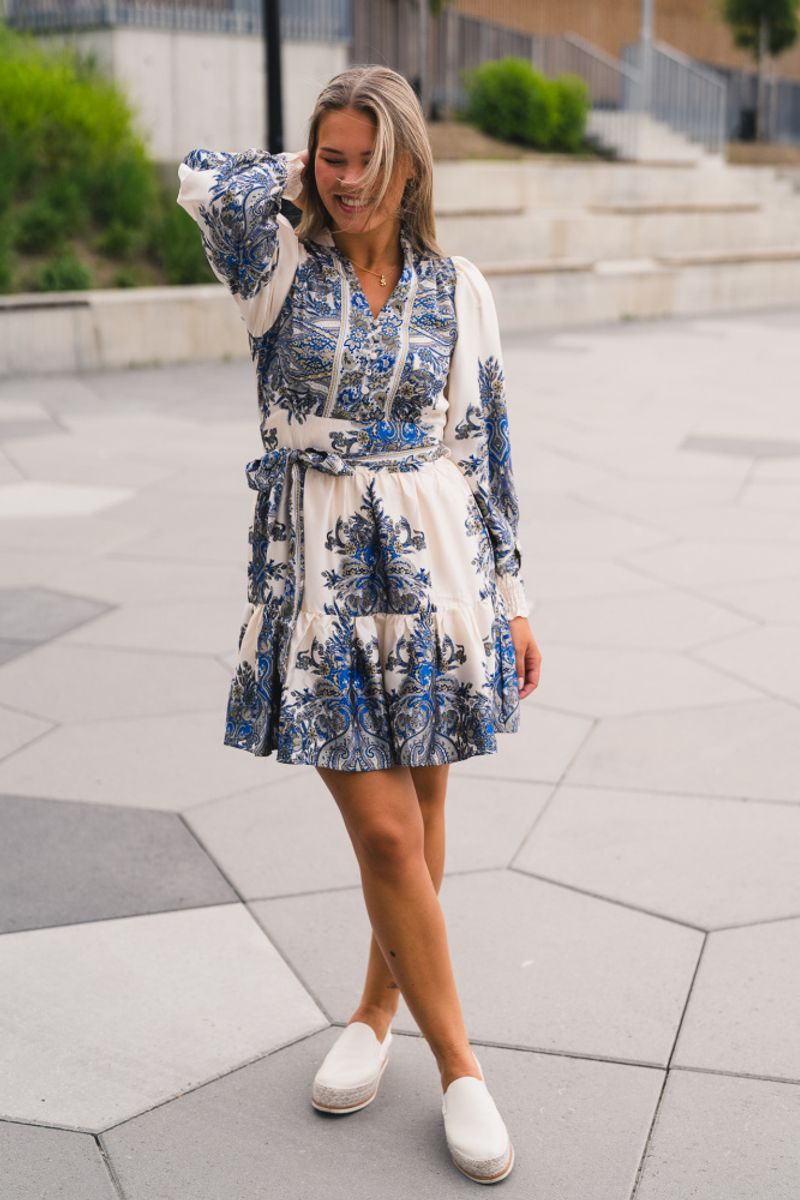 Malfida Paisley Border Dress Ash Blue 