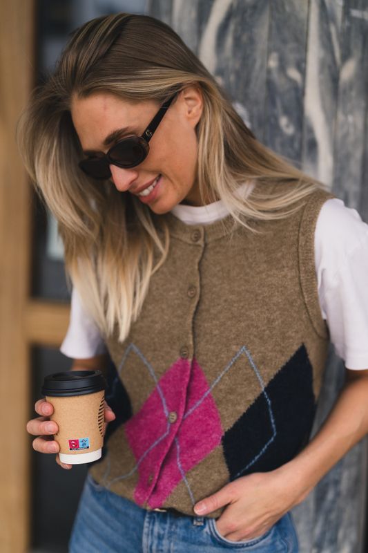 Sanoura Vest 15556 Lead Gray 