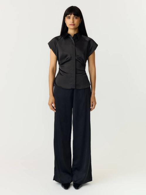 Hovedbilde Pella SS Shirt Black 
