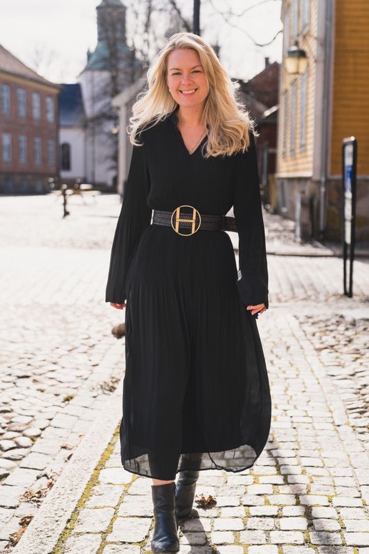 Mila Dress Jet Black 