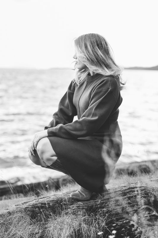 Alfreda East Dress Slate Black 