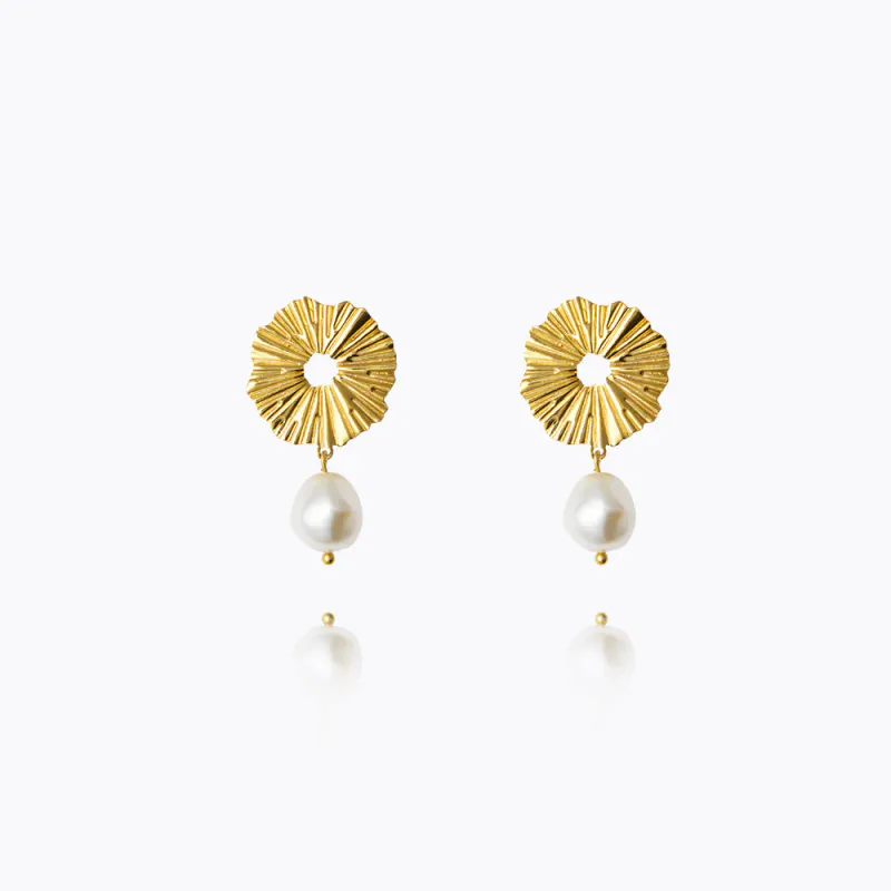 Vassia Pearl Earrings Gold Pearl 
