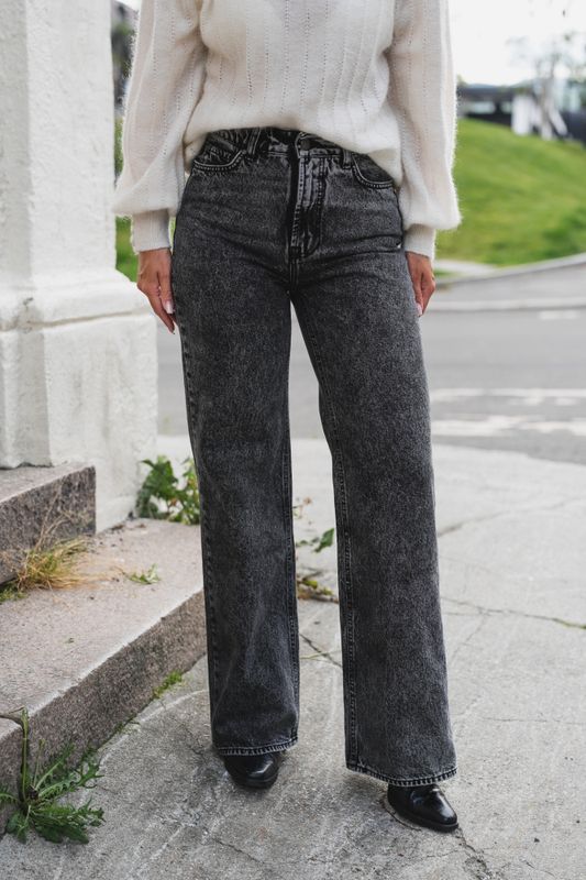 Reign Jeans Washed Black