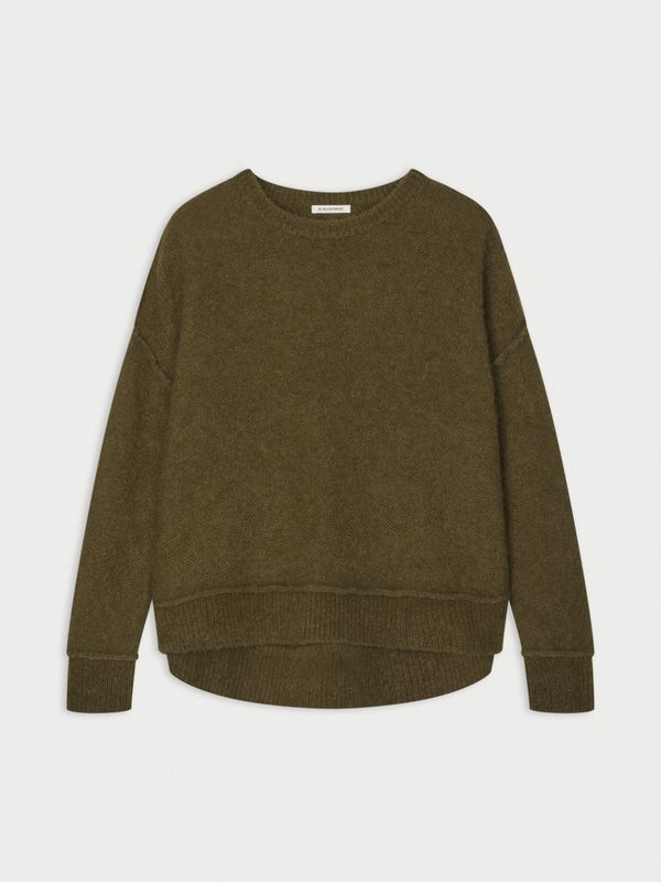 Biagiorms Sweater Hunt  