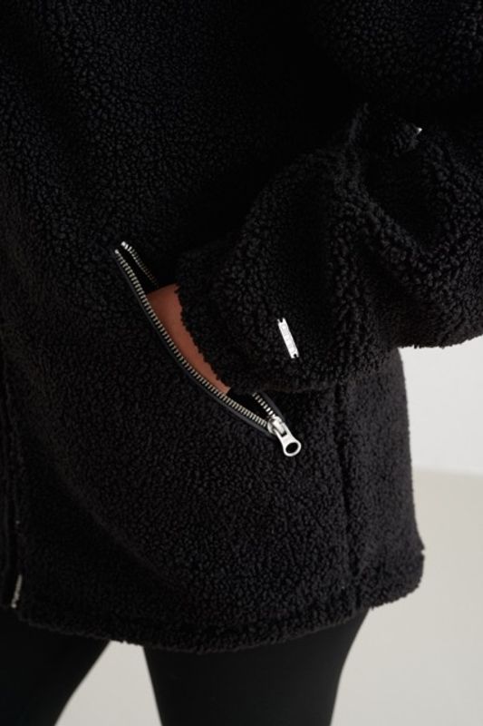 Pile Jacket Black 