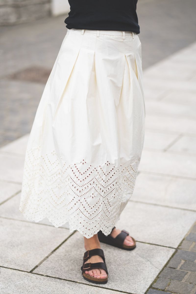 Poppy Anglaise Skirt Bone 