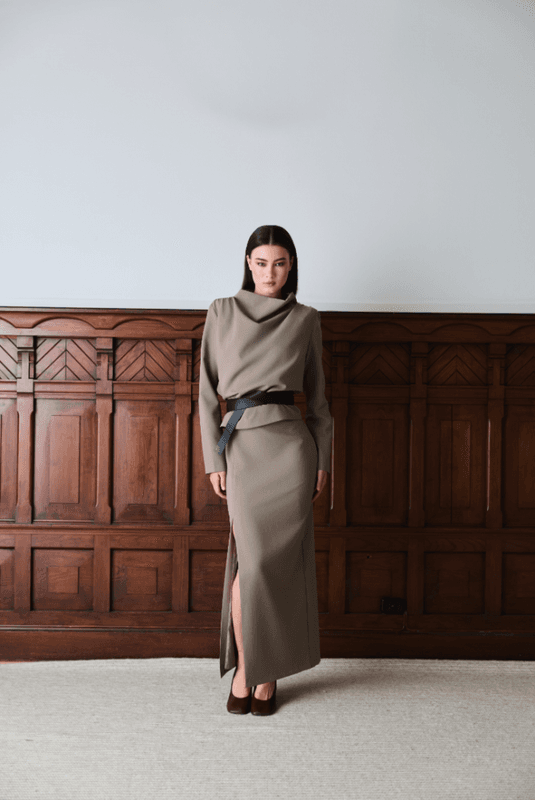 Beverly Top Taupe Grey 