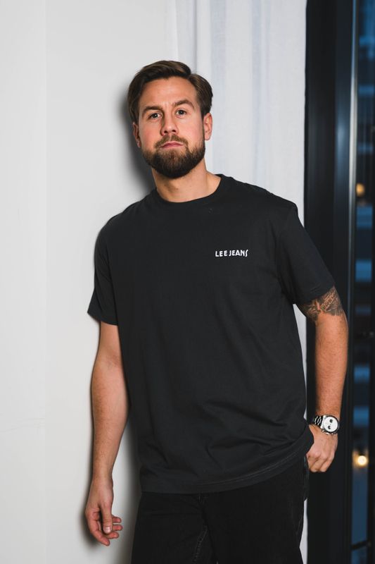 SS Relaxed Graphic Tee Washed Black 