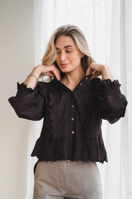 Hovedbilde Petrine Embroidery Blouse Dark Brown 