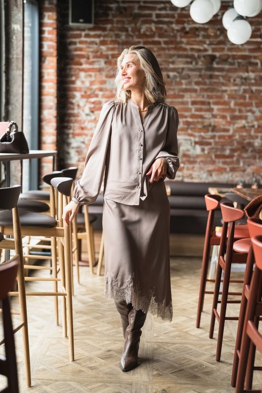 Trine Shirt Mocha Merinque