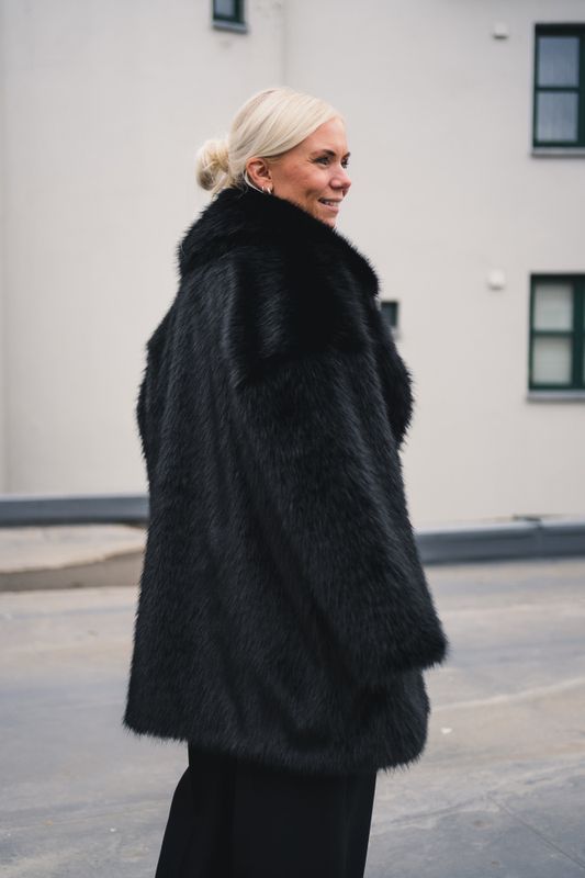 Drama Coat Black 