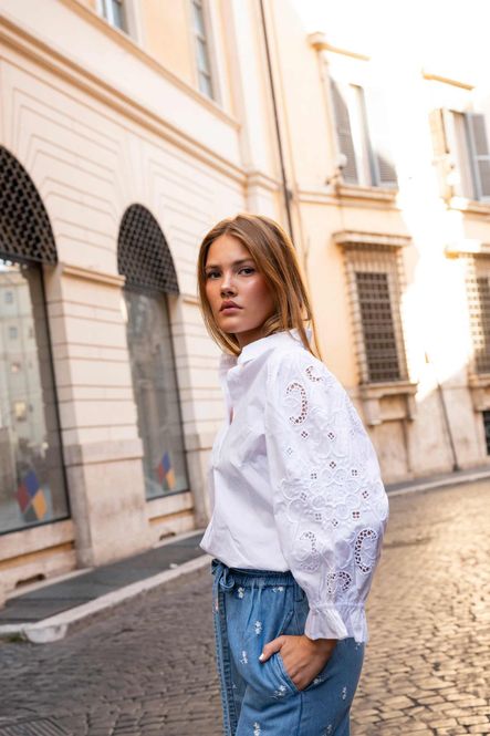 Hovedbilde Amy Embroidered Blouse Sugar White Poplin 