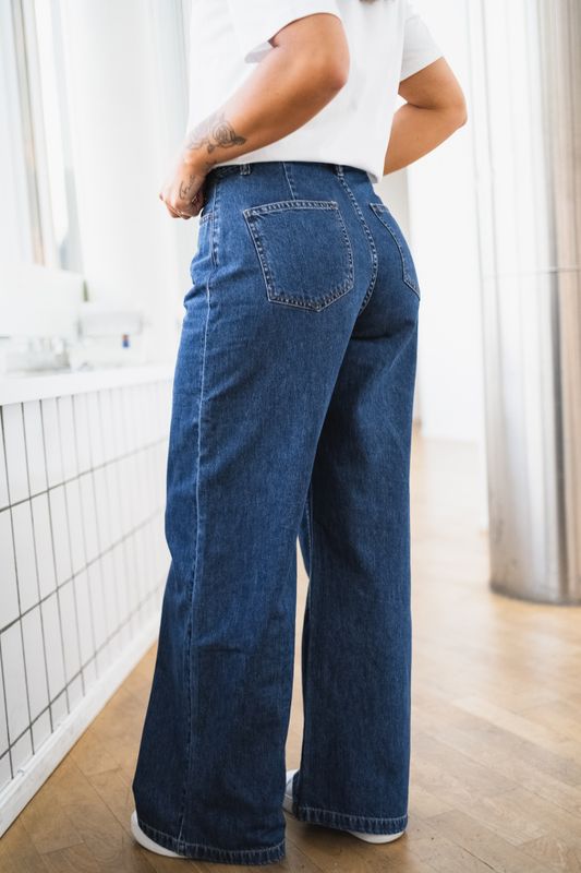 Elena Pants Mid Blue Wash 