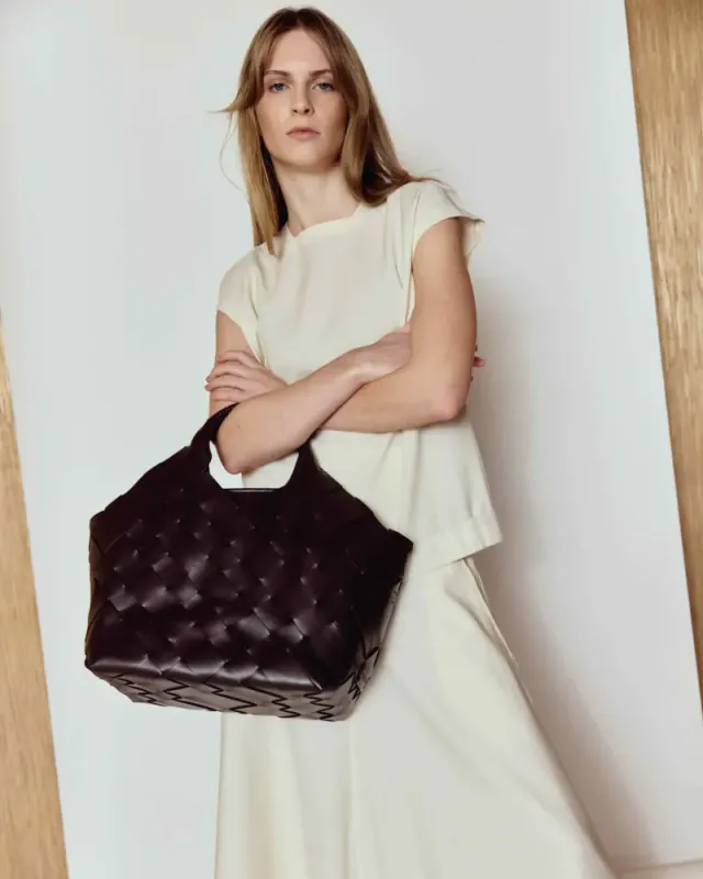 Misu L Shoulder Bag Soil 