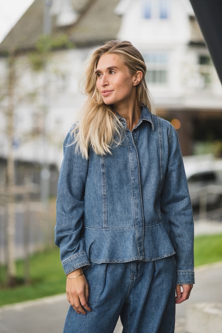 Hovedbilde Sophina Shirt Washed Medium Blue Denim 