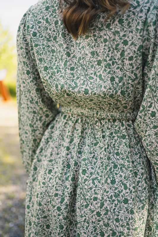 Astrid Dress Green Flower 