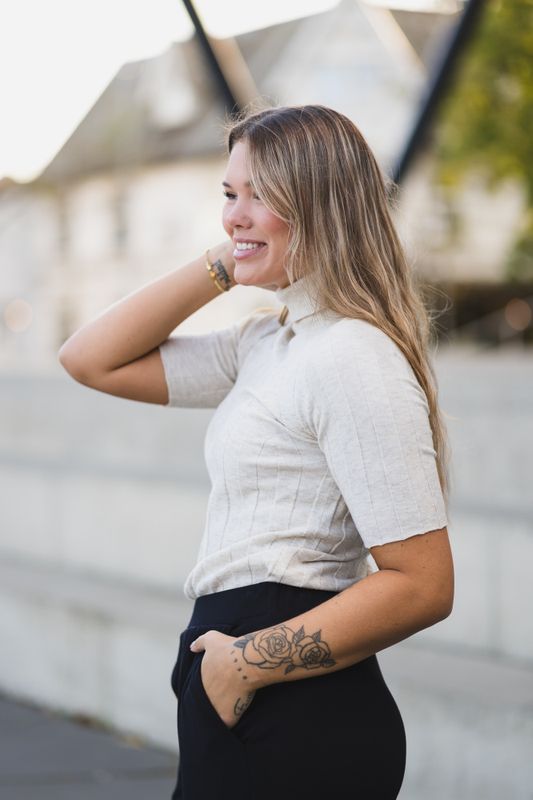 Nikola Kellsie SS Pullover Ecru 